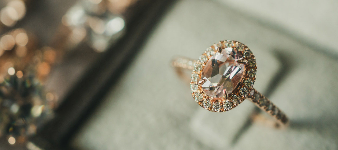 luxury diamond engagement ring